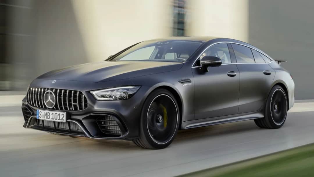 Mercedes-AMG GT 63 S cena – ile kosztuje i czy warto? Porównanie ofert