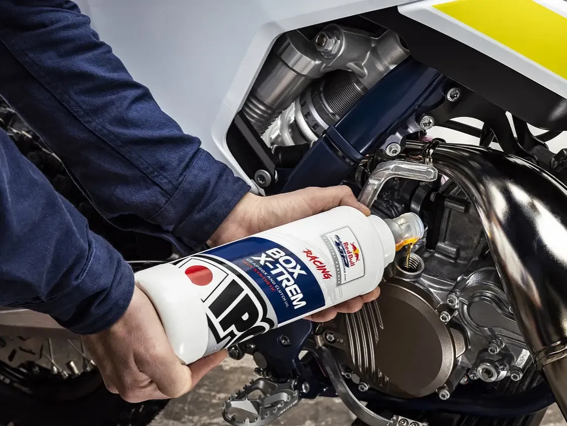 Olej przekładniowy 75W80 czy 80W90? Co lepsze dla Twojej skrzyni?