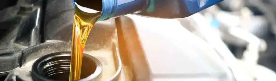 Motul 8100 X-Clean 5W-40 - Wszystko, co musisz wiedzieć o syntetycznym oleju silnikowym