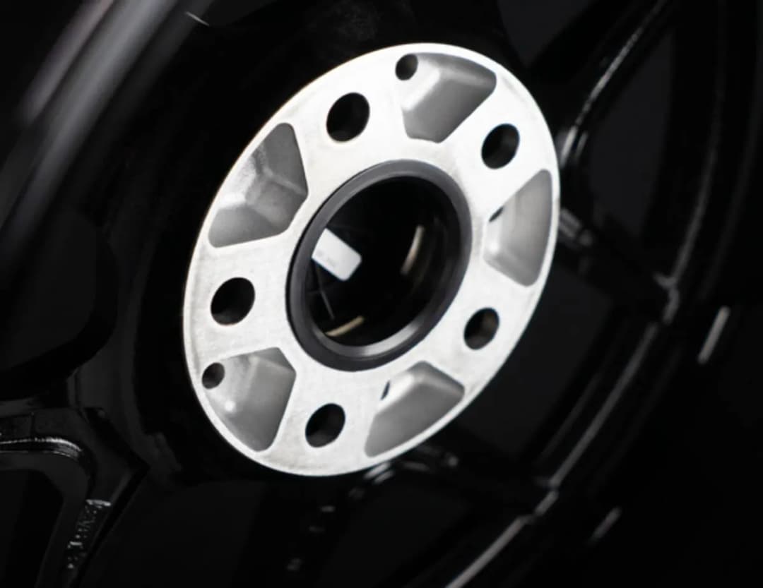 Jak wybrać obręcz koła samochodowego odporną na uszkodzenia?