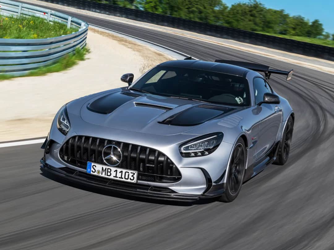Mercedes-AMG GT Black Series: osiągi, cena i porównanie z innymi modelami AMG GT