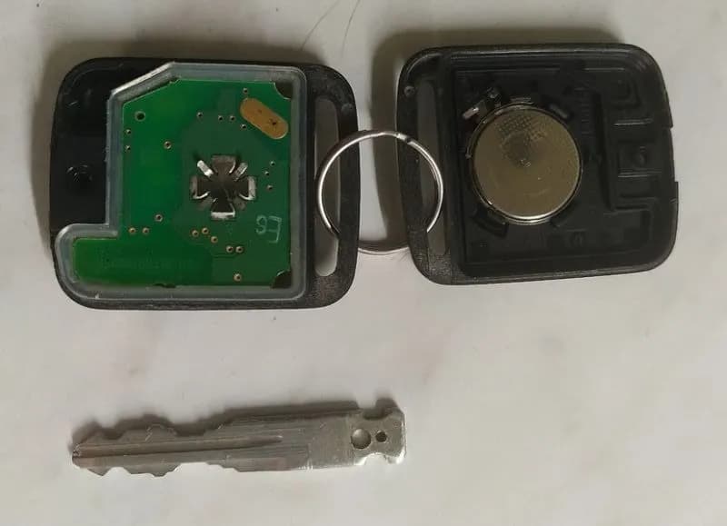 Jak przełożyć immobilizer w kluczyku: sprawdzona instrukcja + wskazówki