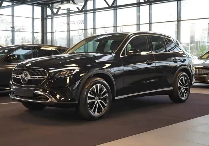Mercedes GLC 200 4MATIC – szczegółowe informacje o wydajności i cenach