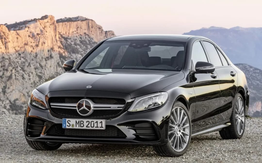 C43 AMG Mercedes-Benz: pełne dane, ceny i porównania modeli